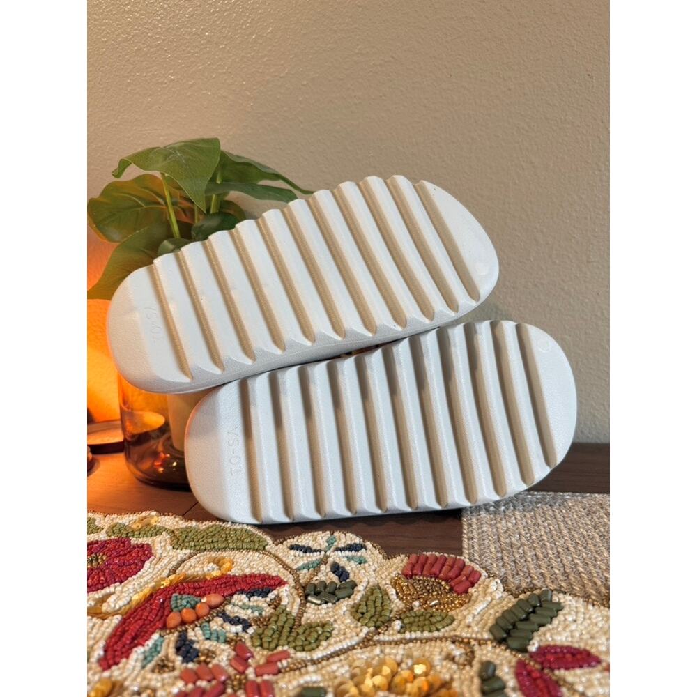 YZY YS-01 Cream Yeezy Slides Pure - Picture 6 of 7